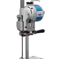 قیچی کار و وردست برشکار مانتو نیازمندیم