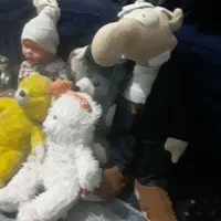 تعدادی عروسک نو ۵۵۰