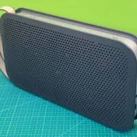 اسپیکر همراه بنگ اند الفسون b&o bang and olufsen