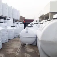تانکر آب پلاستیکی