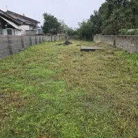 ۳۵۰ متر زمین مسکونی دور دیوار با سند تک برگ