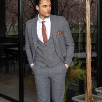 کت و شلوار + ۱۵ عدد هدیه