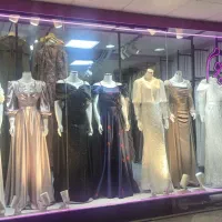 همکار خانم جهت فروشندگی درپوشاک مجلسی لیلیوم