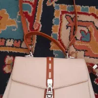 کیف مجلسی