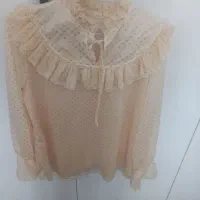 شومیزومانتوشیک باقیمت مناسب ۳۸۰ معاوضه دارم