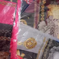 تعدادی سال و روسری.نو. به دلیل تغییر شغل فقط۱۶۵|لباس|کرج, گلشهر|دیوار
