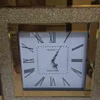 ساعت دیواری