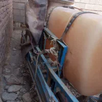 سمپاش پشت تراکتوری و پنجه غازی آلمانی