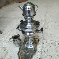 سماور برنجی تزیینی و پایین سماوربزرگ