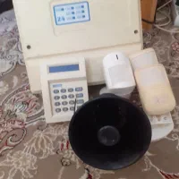 دزدگیر بابرندکلاسیک بادوتا ریموت ویک عددبلندگو