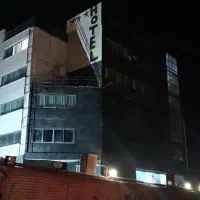 فروش هتل سه ستاره پردیس عجبشیر ۳۲۰۰ متری ۵ خوابه|فروش آپارتمان|عجب شیر, |دیوار