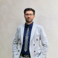 وکیل پایه یک دادگستری با سابقه عالی