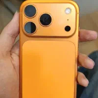 آیفون ۱۷ پرو نارنجی