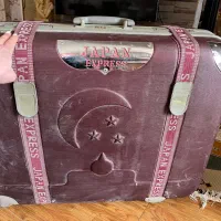 چمدان در حد نو