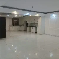 ۱۳۲ متر ۳ خواب / خوش نقشه / شهرک هما