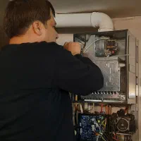 تعمیرات تخصصی انواع پکیج + سرویس رادیاتور و پکیج|خدمات پیشه و مهارت|شاهینشهر, خانه کارگر|دیوار