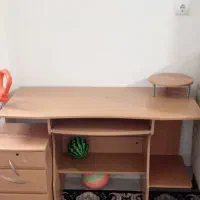 میزکامپیوتر درجه یک|میز تحریر و کامپیوتر|بیرجند, |دیوار