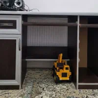 میز تحریر(کامپیوتر)