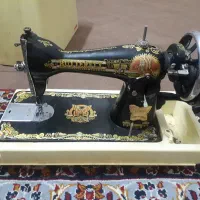 چرخ خیاطی قدیمی