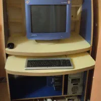 میز کامپیوتر