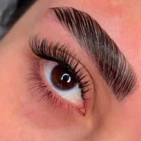 اکستنشن مژه و لیفت ابرو (تخفیف)|خدمات آرایشگری و زیبایی|کاشان, سه راه پرورشگاه|دیوار