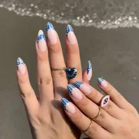 خدمات تخصصی ناخن نمک آبرود