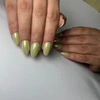 آموزش کاشت ناخن صفر تا حرفه‌ای (مدرک فنی‌وحرفه‌ای)