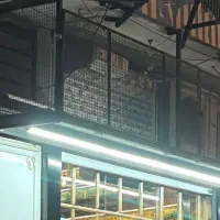 مغازه ۹۰متری تجاری