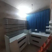 ویترین وقفسه فروشی