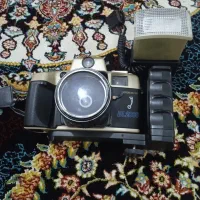 دوربین عکاسی نوه دست نخورده سالم سالم کیفشم است