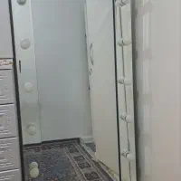 اینه لامپ دار