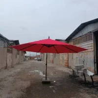 چتر پایه کنار