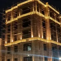 نگهبان ساختمان پروژه ی در حال ساخت