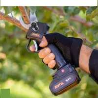 قیچی درخت شارژی روستیک RUSTIC - اشتیل|خدمات باغبانی و درختکاری|یزد, |دیوار