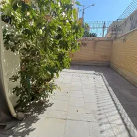 منزل ویلائی دو طبقه/مجزا/بر کوچه اصلی/خ پروین|فروش خانه و ویلا|اصفهان, سروستان|دیوار