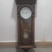 ساعت دیواری