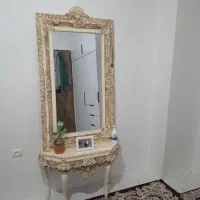 آینه.بوفه .ساعت