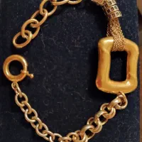 طلا دست دوم ۱۲۰ بلای تابلو