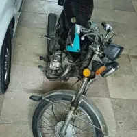 موتورهندا۱۲۵کویرمدل ۸۹