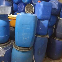 دبه|ظروف نگهدارنده، پلاستیکی، یک‌بارمصرف|مرودشت, ابوذر شمالی‎|دیوار