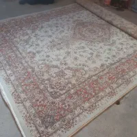 فرش ماشینی ۷۰۰ شانه در حد نو ۹ متری