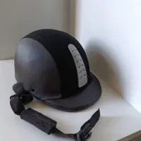 کلاه اسب سواری