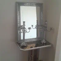 آینه و میز و۲شمعدان شیک