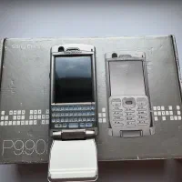 سونی اریکسون P990 با لوازم کامل و نو