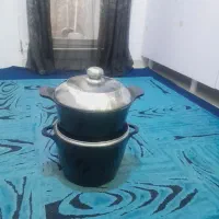 قابلمه چدن مشکی  و ۴عدد سر قابلمه هست  دونه ۱۰۰|ظروف پخت‌وپز|مشهد, پنجتن|دیوار