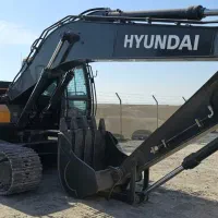 بیل مکانیکی ۲۱۵ هیوندا