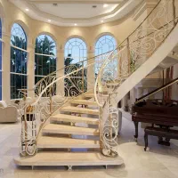 ساخت پله گرد گنبد تانکر هوایی