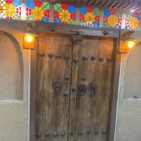 درب قدیمی منزل