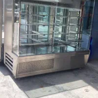 یخچال ویترین شیرینی ایران صنعت استیل درحد