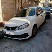 ساینا اس s